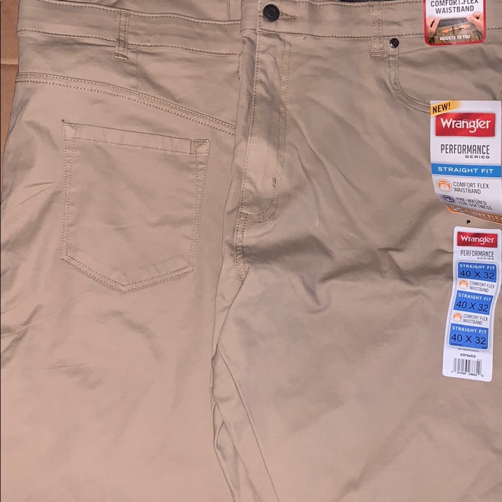 Wrangler Performance Series Khakis